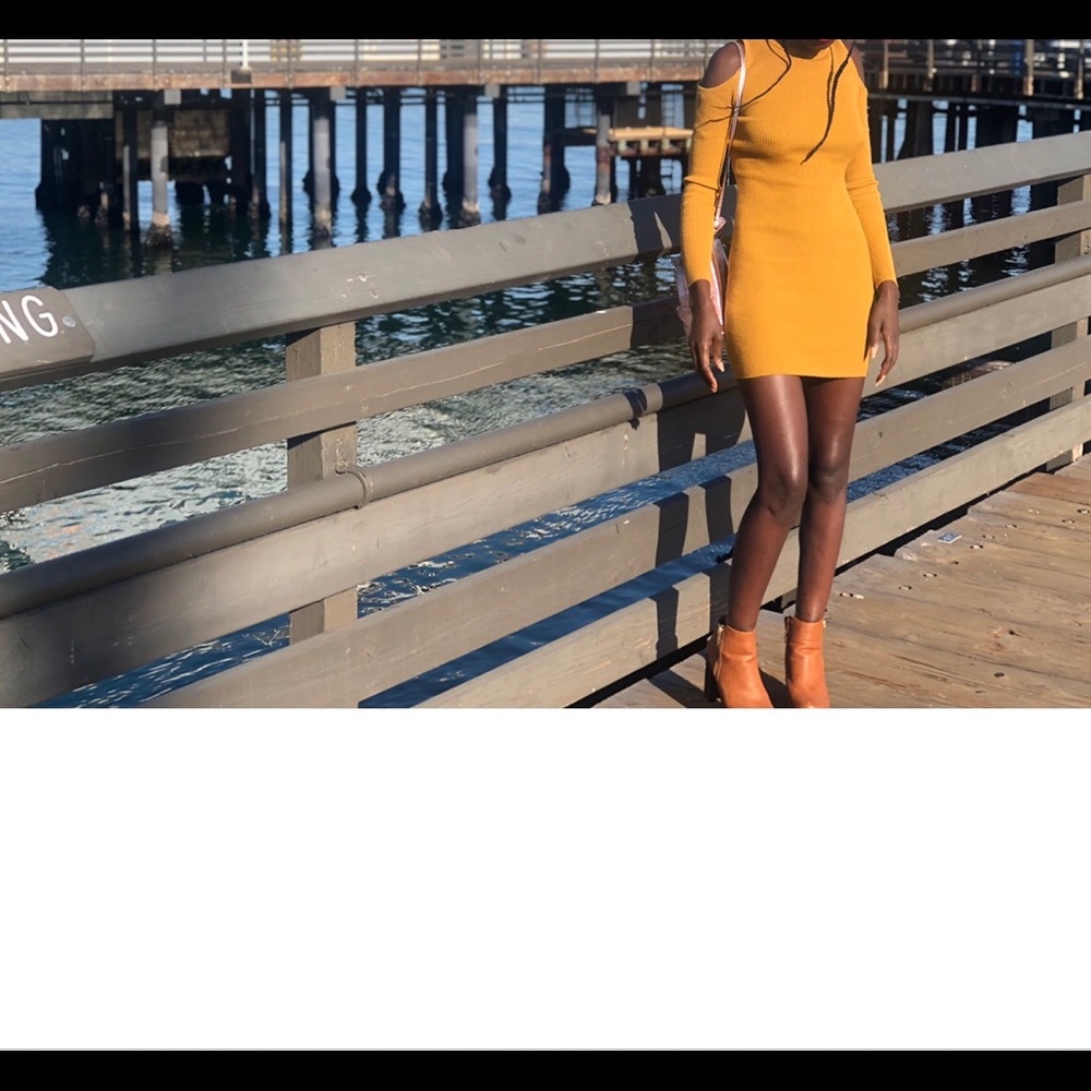 Mini dress